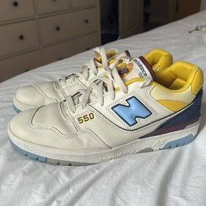 Size 10 New Balance 550s